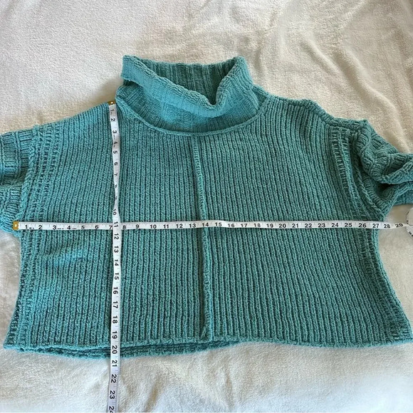Free People Be Yours Pullover Aqua Emerald Blue Chunky Knit Medium - Picture 9 of 10